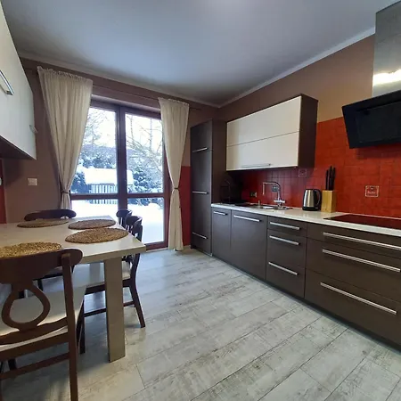 Dom Pod Jaworem Tatil Evi